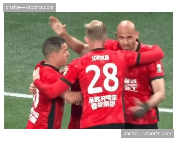 费利佩替补登场推射空门 蓉城连追两球完成反超